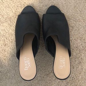 Black sandal Franco Sarto heels!